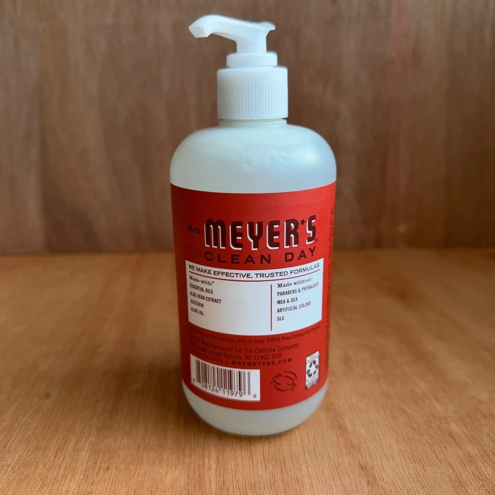 Mrs. Meyer's Tomato Vine Limited Edition Hand Soap 12.5oz Pump Bottle garden